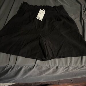 H&M Black High-Waist Paperbag Shorts